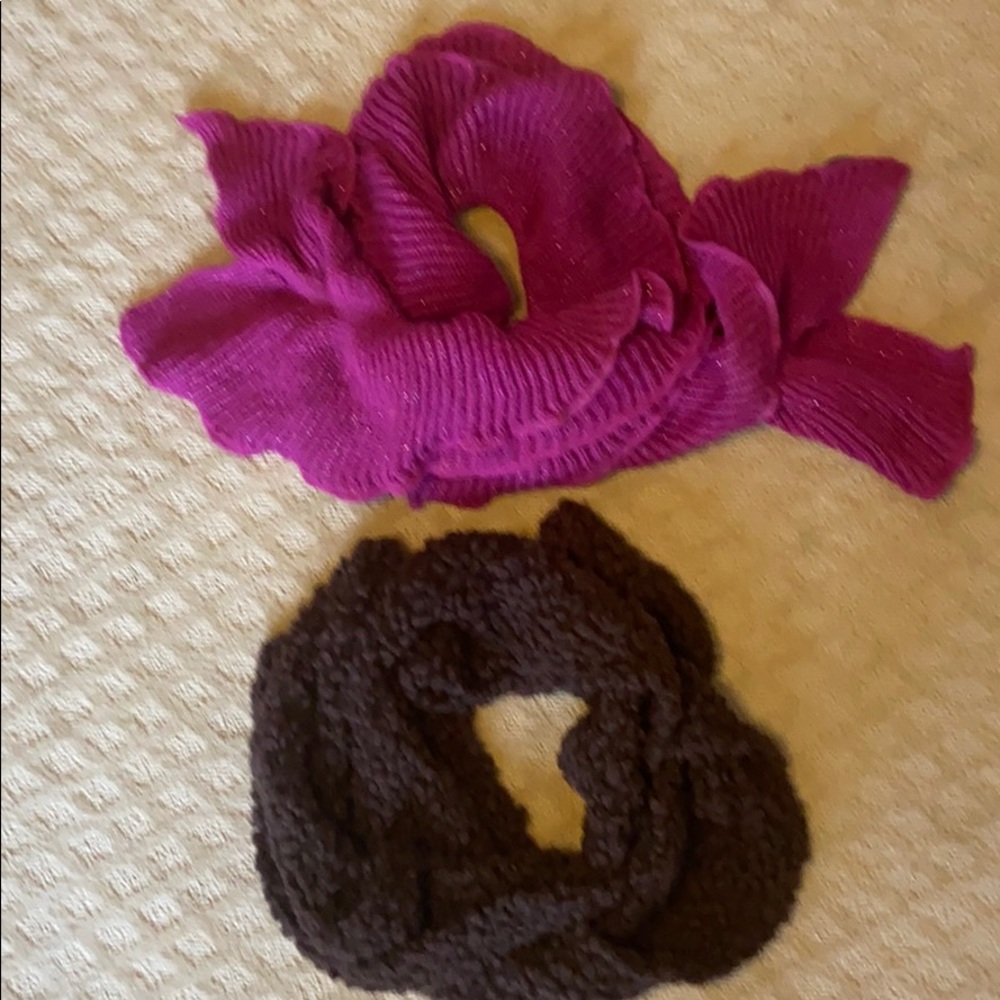 2 scarfs one pink w/ glitter one brown OS